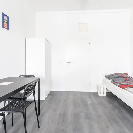 Aparthotel N8-business-appartement-hotel By Mcm Wohnraum Munster (Darmstadt-Dieburg)